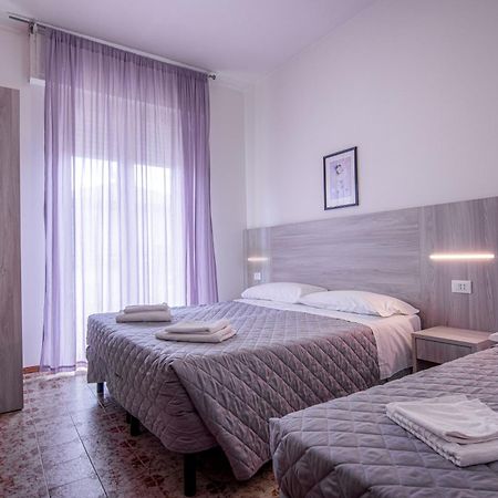 Hotel Stradiot Rimini Bagian luar foto