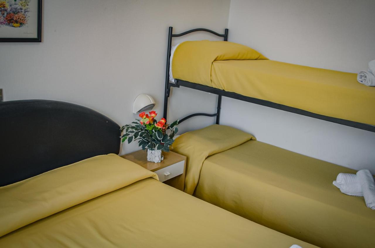 Hotel Stradiot Rimini Bagian luar foto