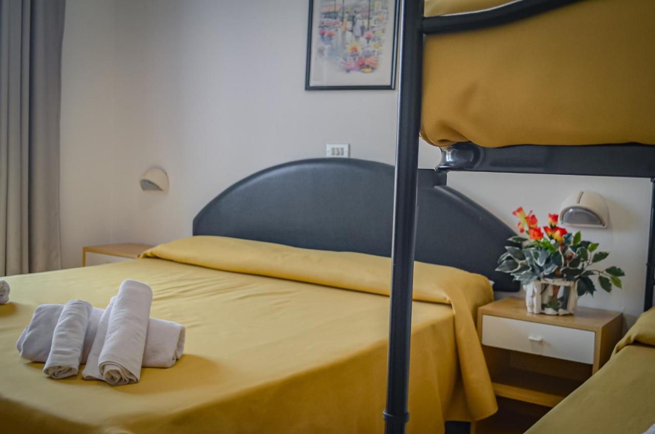 Hotel Stradiot Rimini Bagian luar foto