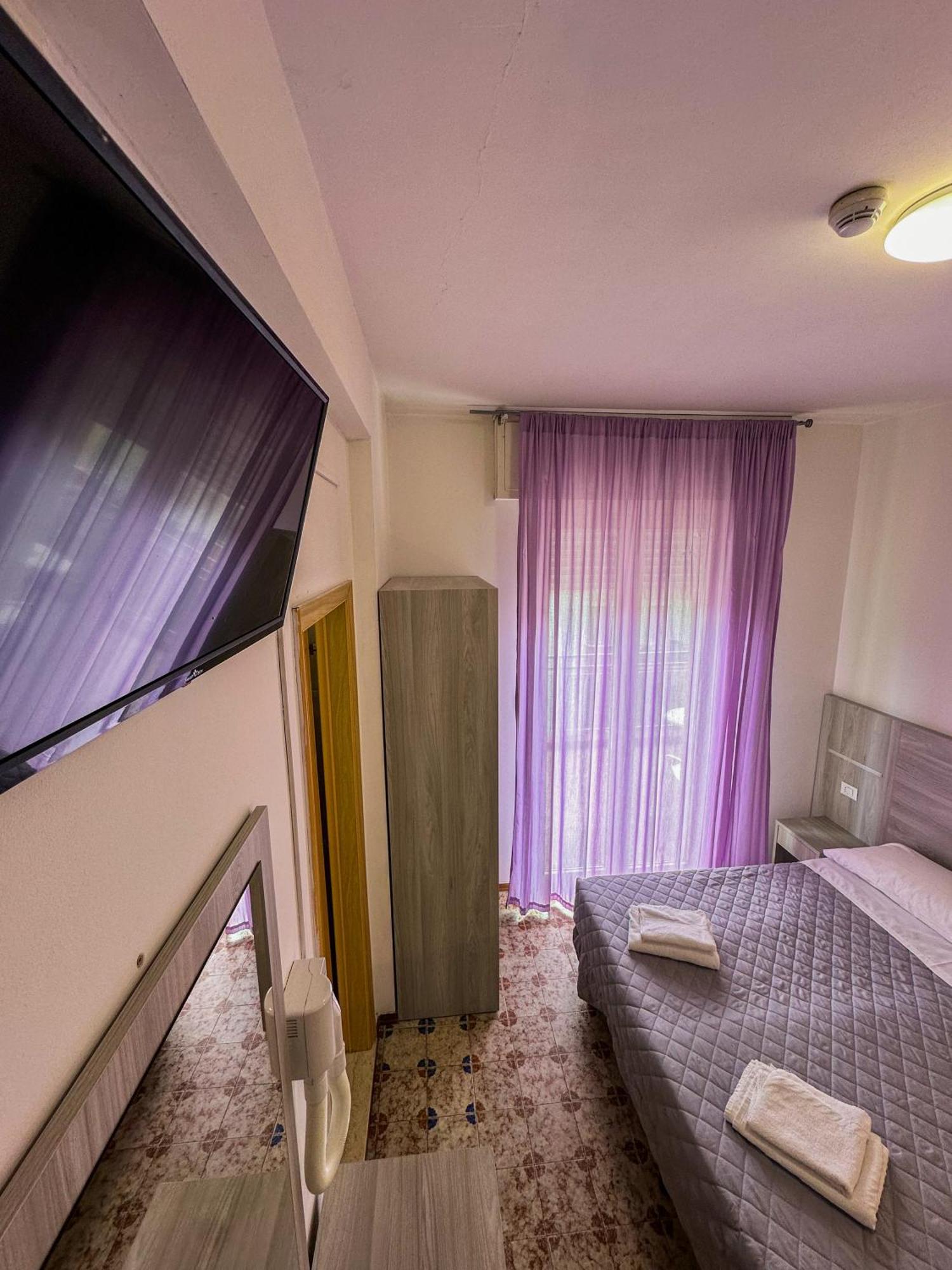 Hotel Stradiot Rimini Bagian luar foto